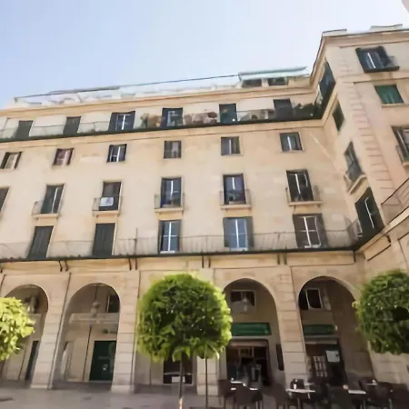 Διαμέρισμα Town Hall *